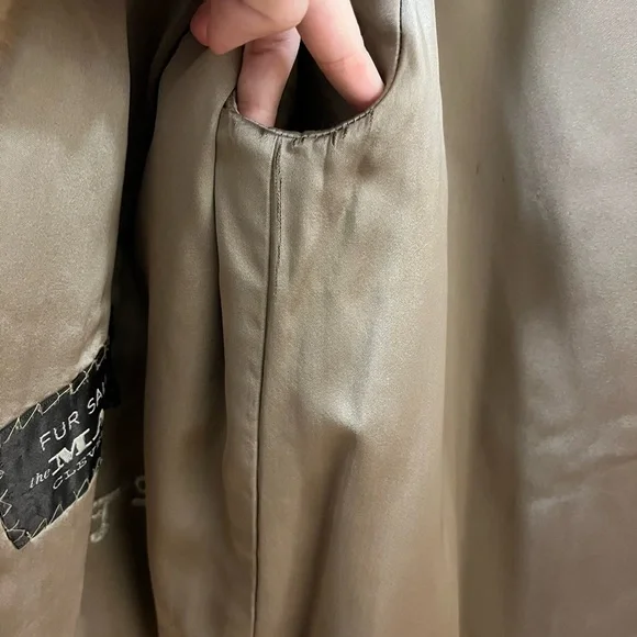 Mink fur coat - Picture 9 of 14